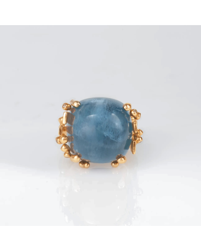 Ole Lynggaard Copenhagen Ring Large in Gold with a Blue Aquamarine and Diamonds (watches)